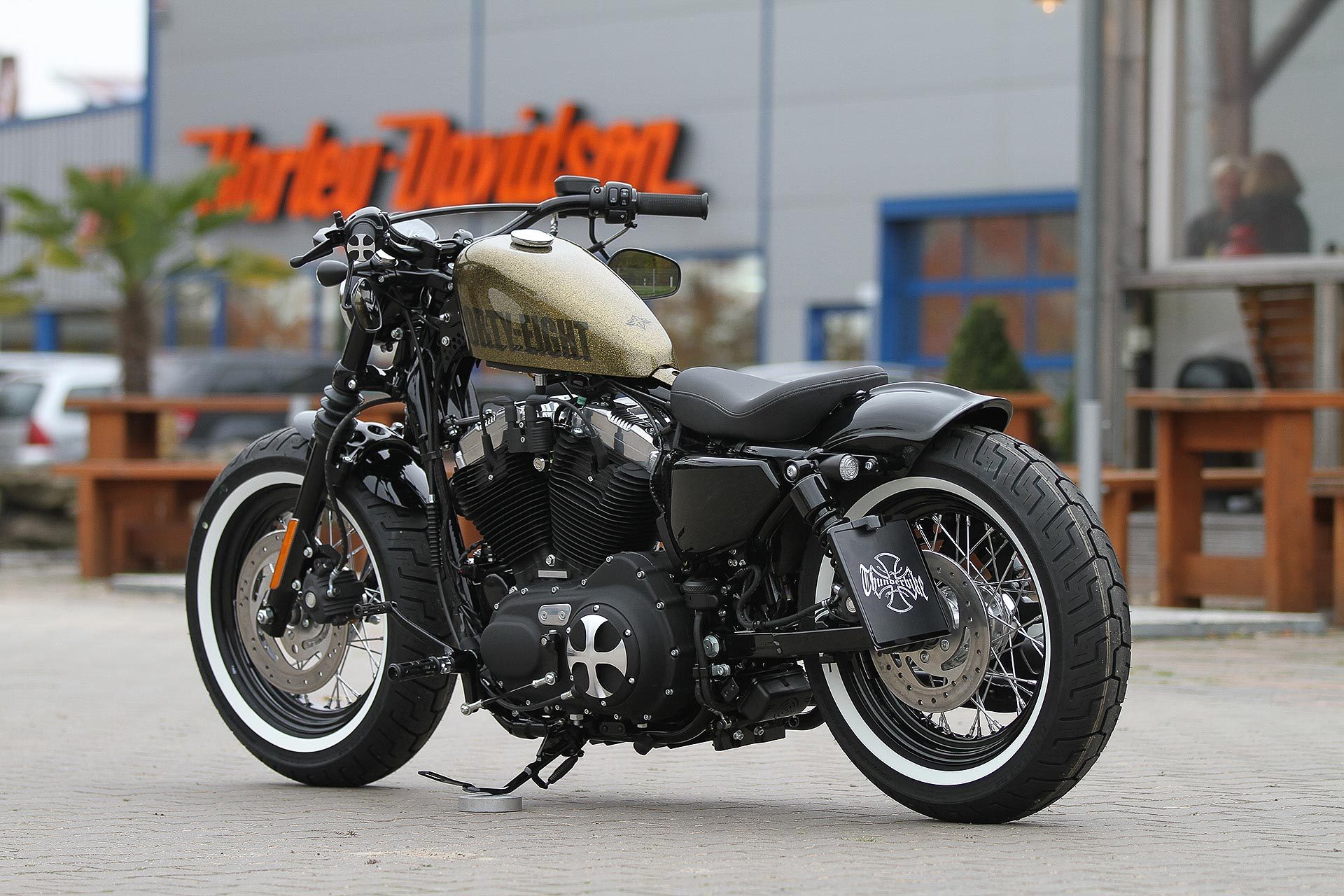 Thunderbike Bobber • Custombike & Harley-Davidson Gallery